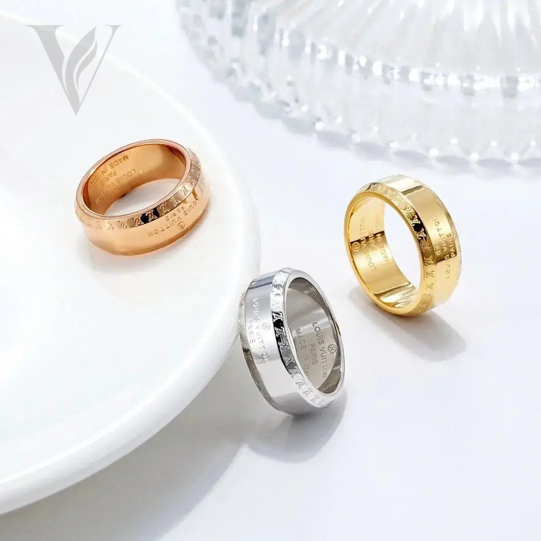 Louis Vuitton LV Vers Ring Set