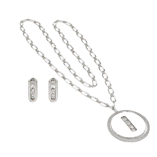 Modern Lucky Move Pavé White Gold Diamonds