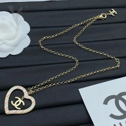 Chanel Quilted Heart CC Logo Station Necklace - Pearl – View 6