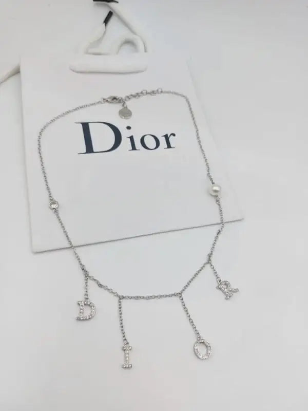 Elevated Letter Charm Necklace Si Er - view 6