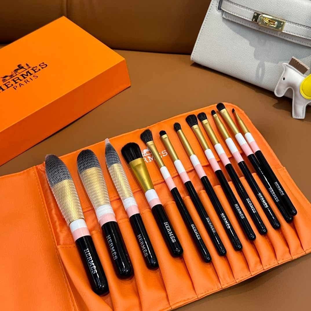 Dior Black Makeup Brush Set