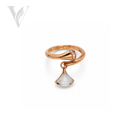 Bvlgari Diva's Dream Rings - Mother-of-Pearl, Diamond Detail – View 3