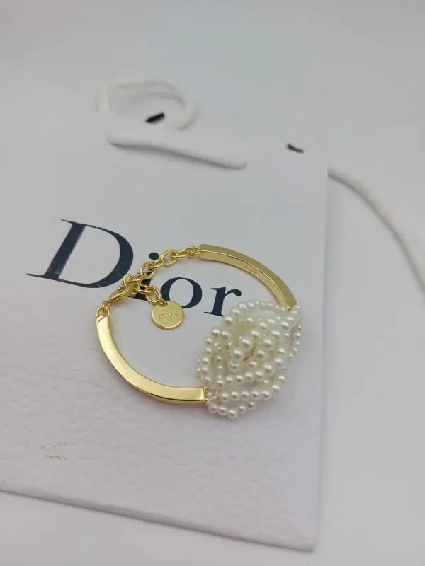 Premium-Look Pearl Cuff Bracelet Gold Si Er - view 8