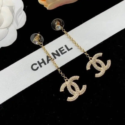 Chanel Everyday-Luxe Strass Cc Heart Hoop Earrings - Crystal – View 9