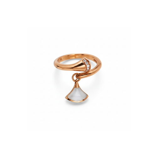 Minimal-Luxe Diamonds Mop Diva's Dream Rings - view 3