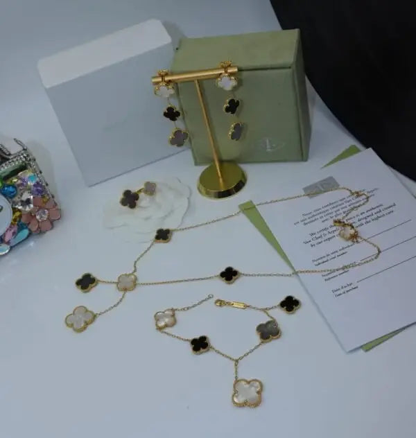 Sophisticated Multicolor Clover Set - view 6