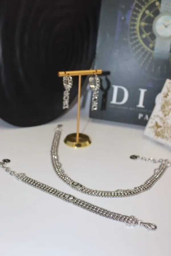 Refined Crystal Choker Necklace - view 7