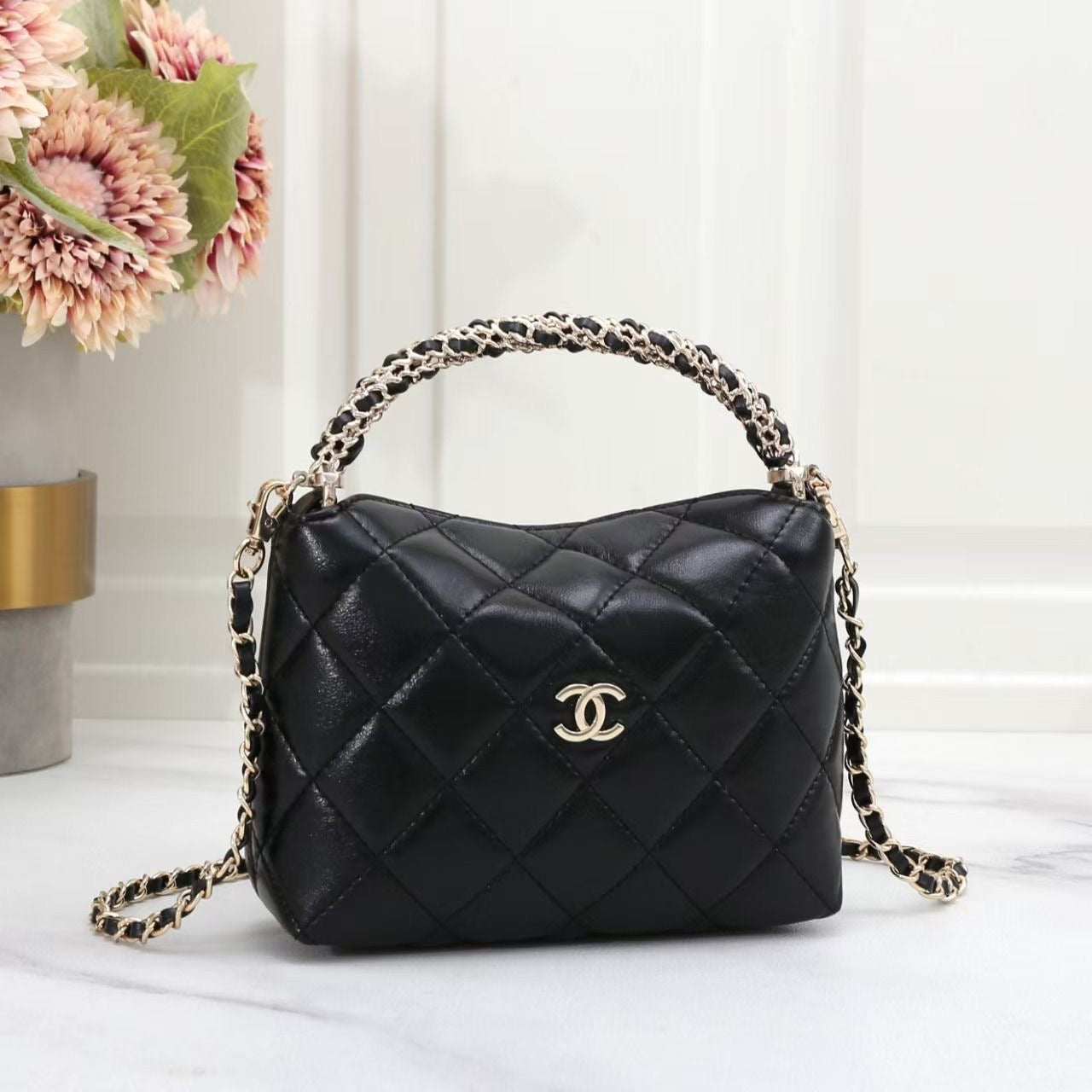 Timeless 24b Mini Top Handle Chain Black Bag - view 4