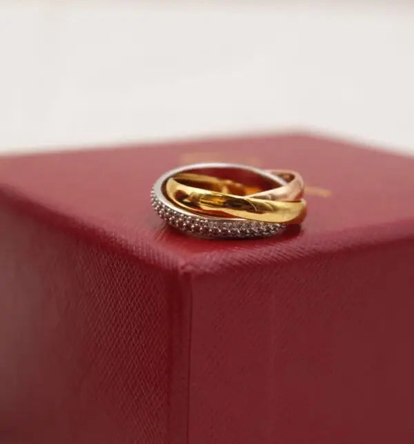 Minimal-Luxe Trinity Ring Classic Model - view 5