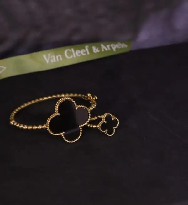 Elevated Clover Motif Bracelet Ring Set Gold - view 5