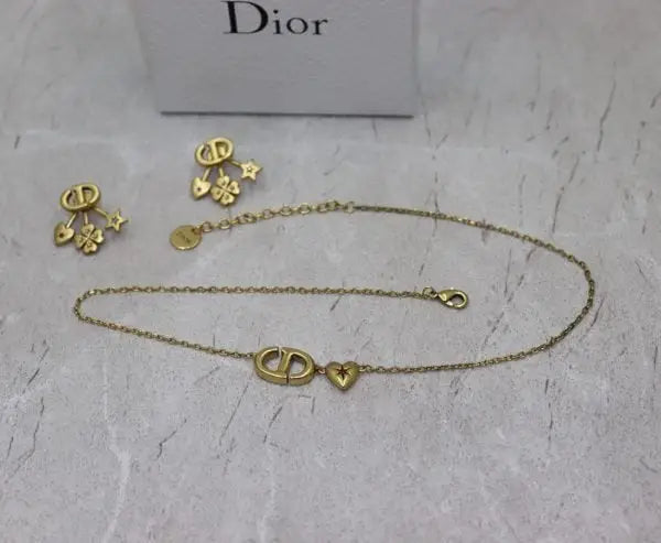 Premium-Look Cd Star Pearl Layered Necklace Gold - view 5