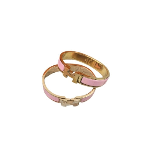 Detailed Clic H Bracelet