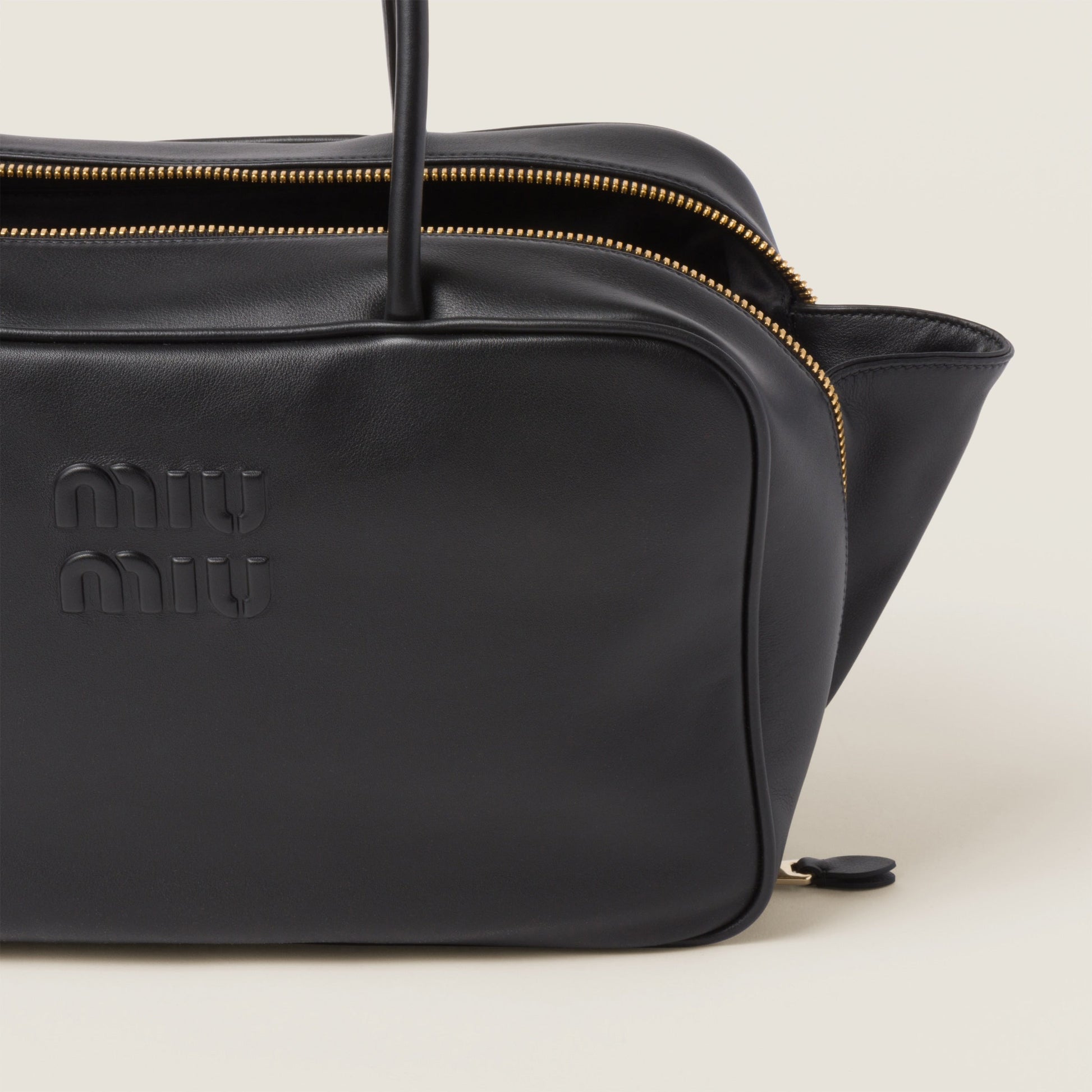 Polished Miu Miu Leather Beau Black Bag - view 4