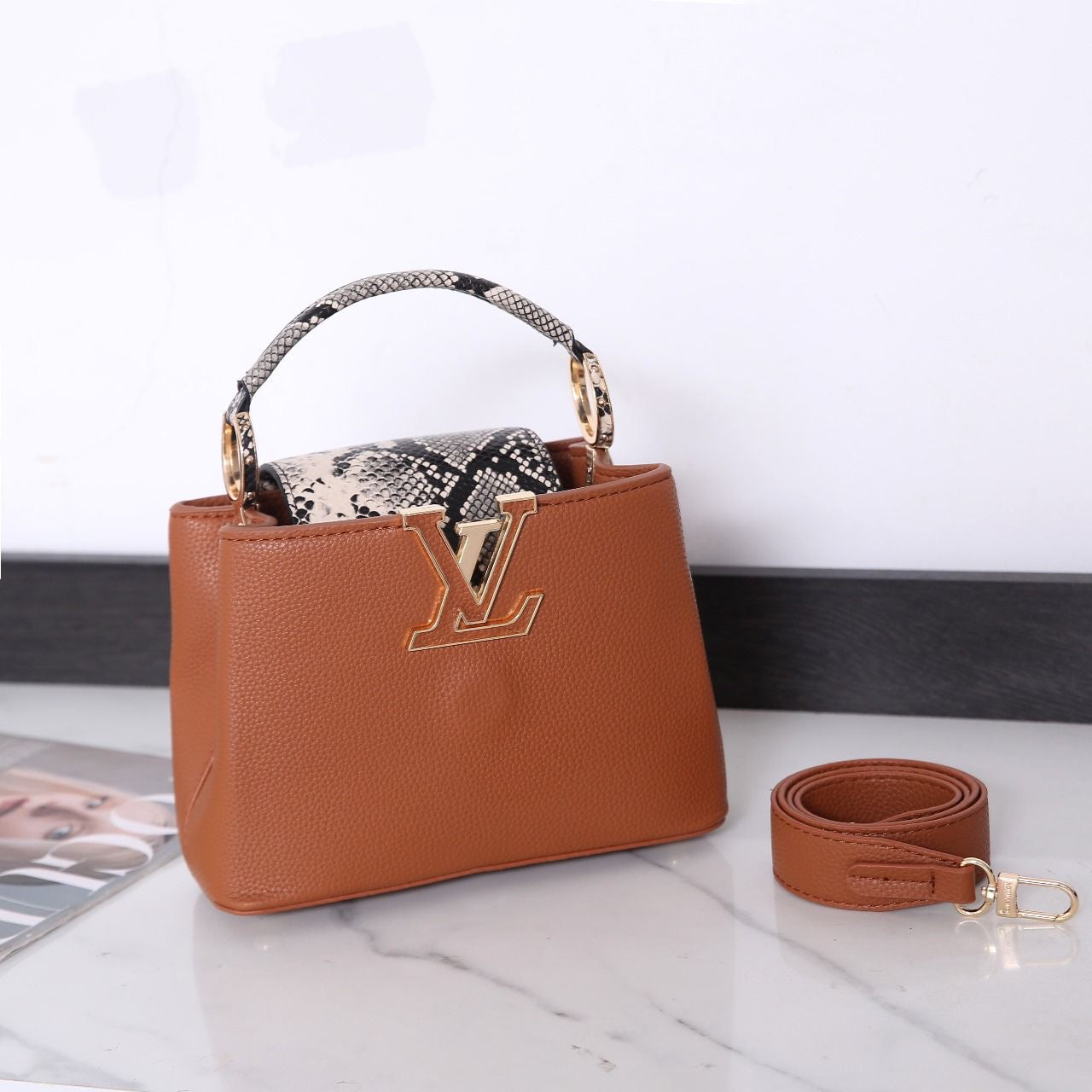 Detailed Ć Ucines Taurillon Brown Bag - view 4
