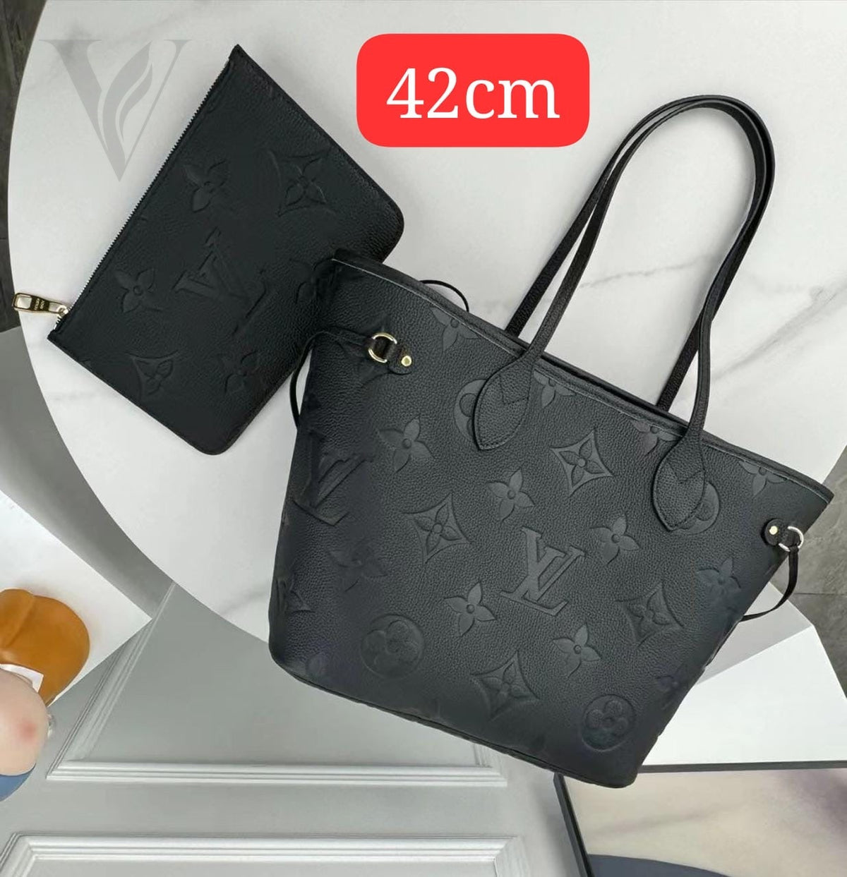 Louis Vuitton Neverfull MM Monogram Bag - Black – View 4