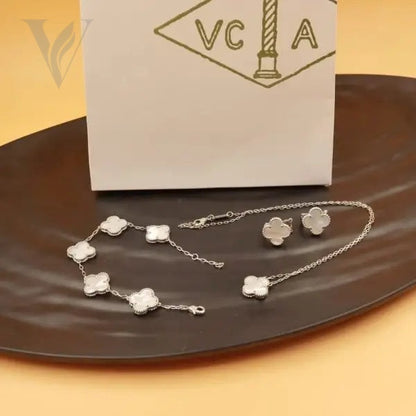 Van Cleef & Arpels Alhambra Clover Jewelry Set - White – View 13