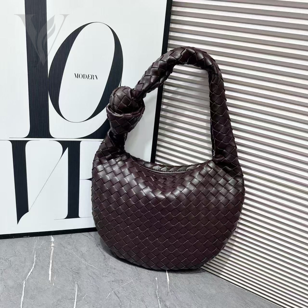 Bottega Veneta Small Jodie Intrecciato Leather Fondant Bag – View 4