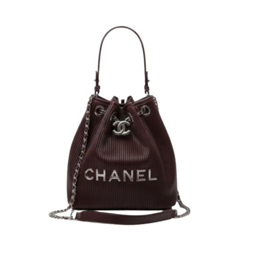 Minimal-Luxe Deauville Canvas Bucket Bag