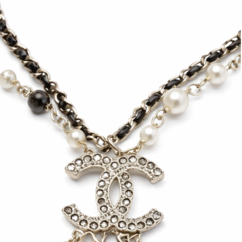 Sophisticated Long Bead Pearl Cc Logo Sautoir Necklace Gold Tone - view 2