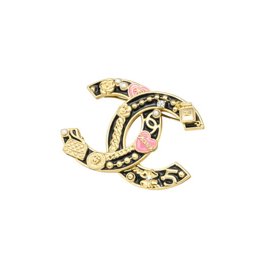 Statement Quilted Heart Cc Logo Pearl Station
