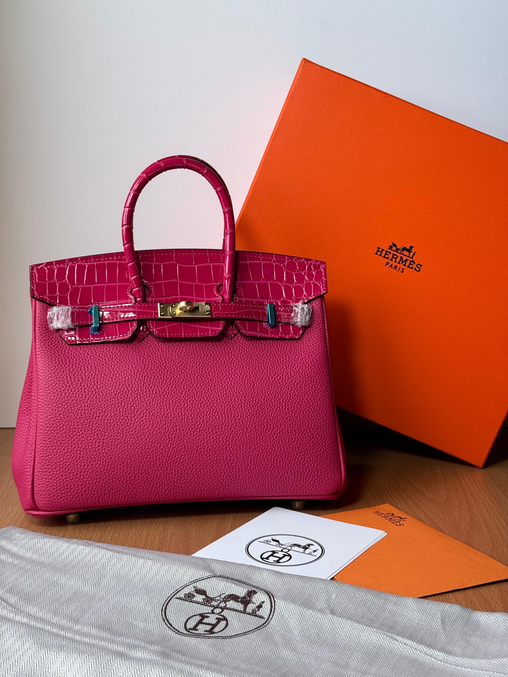 Detailed Structured Carryall Framboise Pink Bag - view 5