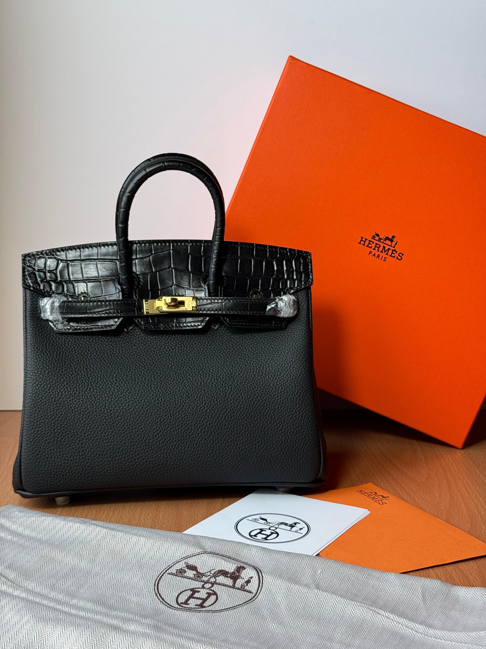 Sophisticated Structured Carryall Black Bag - view 5