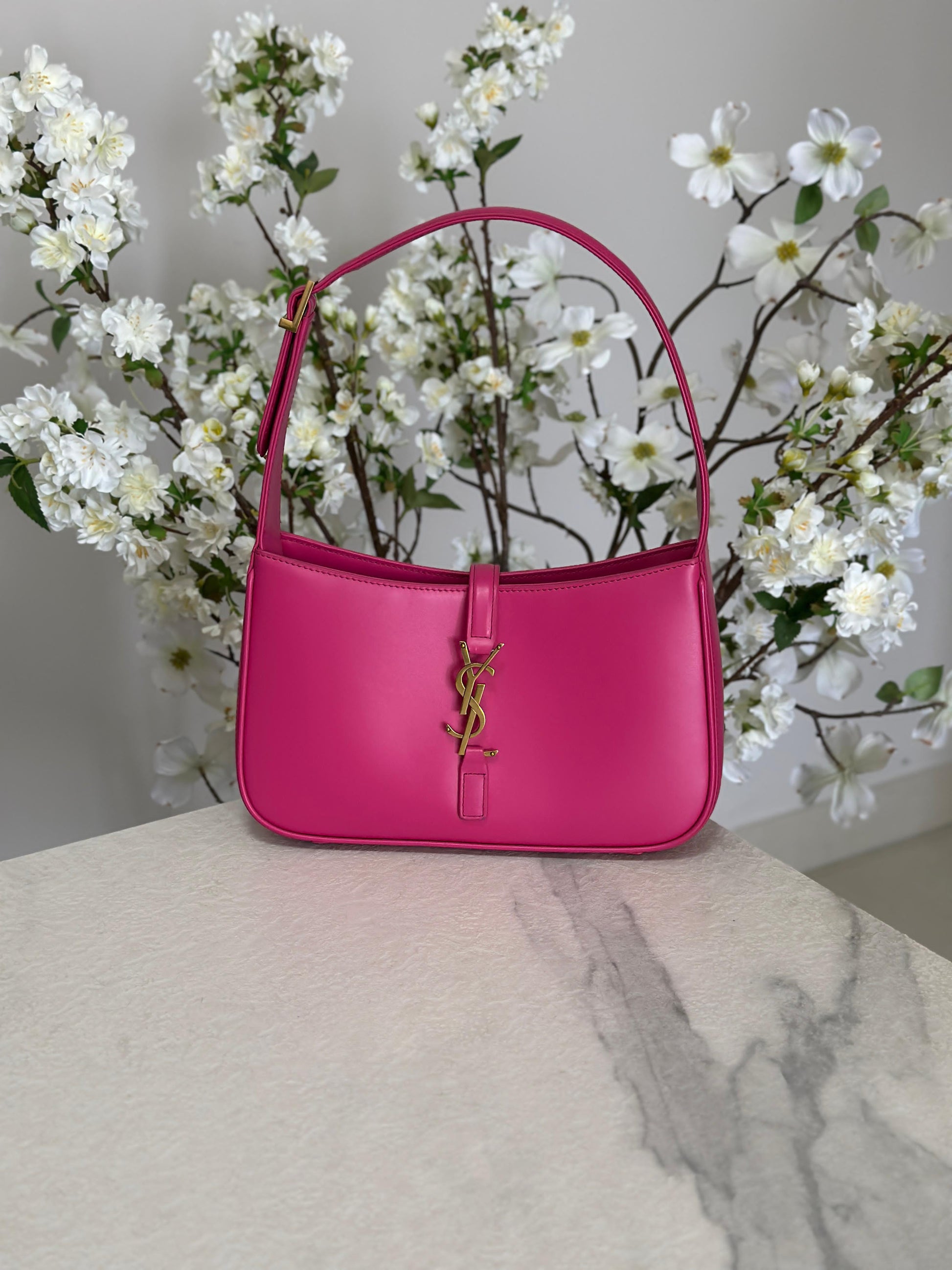Premium-Look Le 5à7 Pink Bag - view 4
