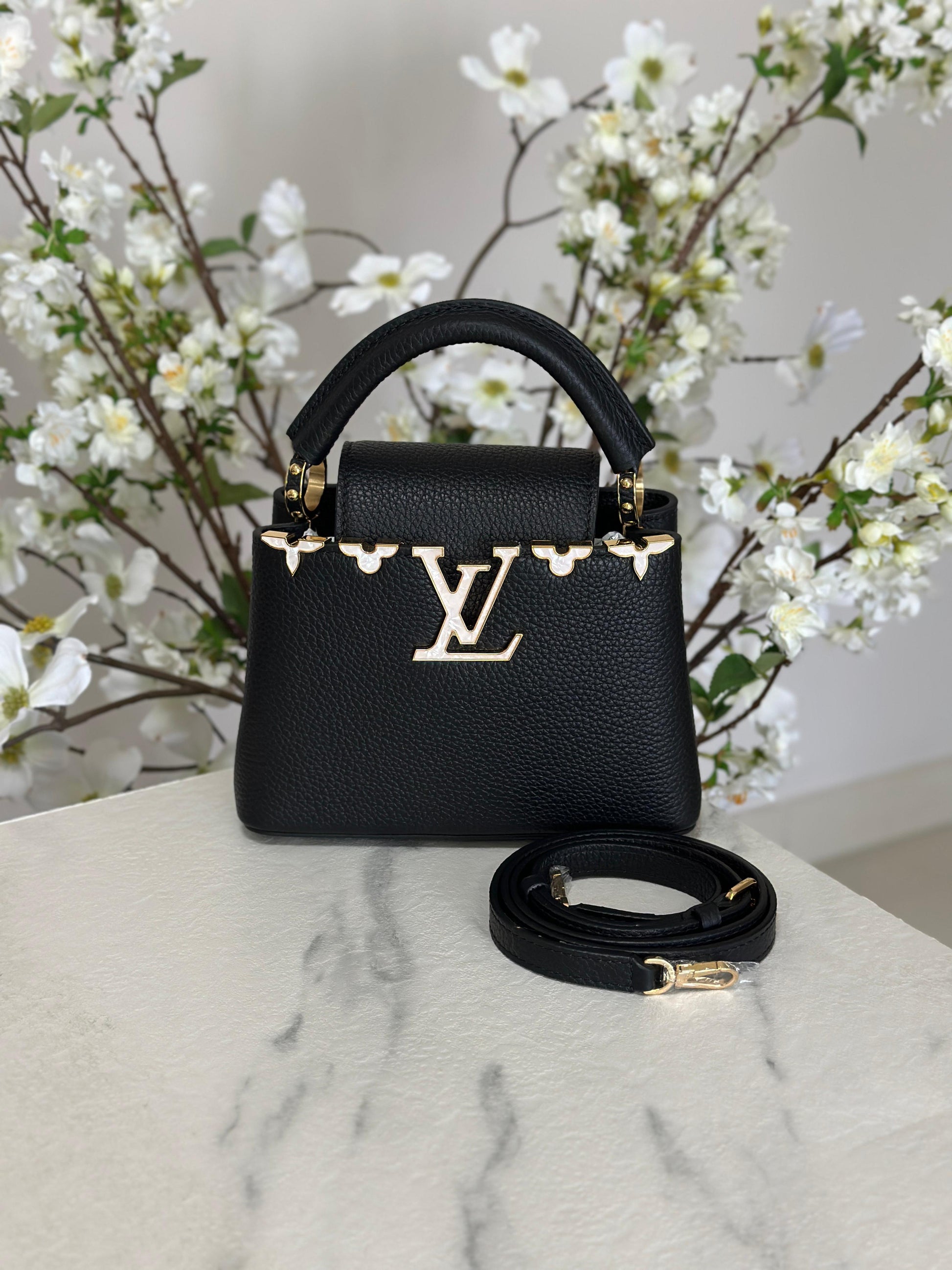 Statement Ć Ucines Black Bag - view 4