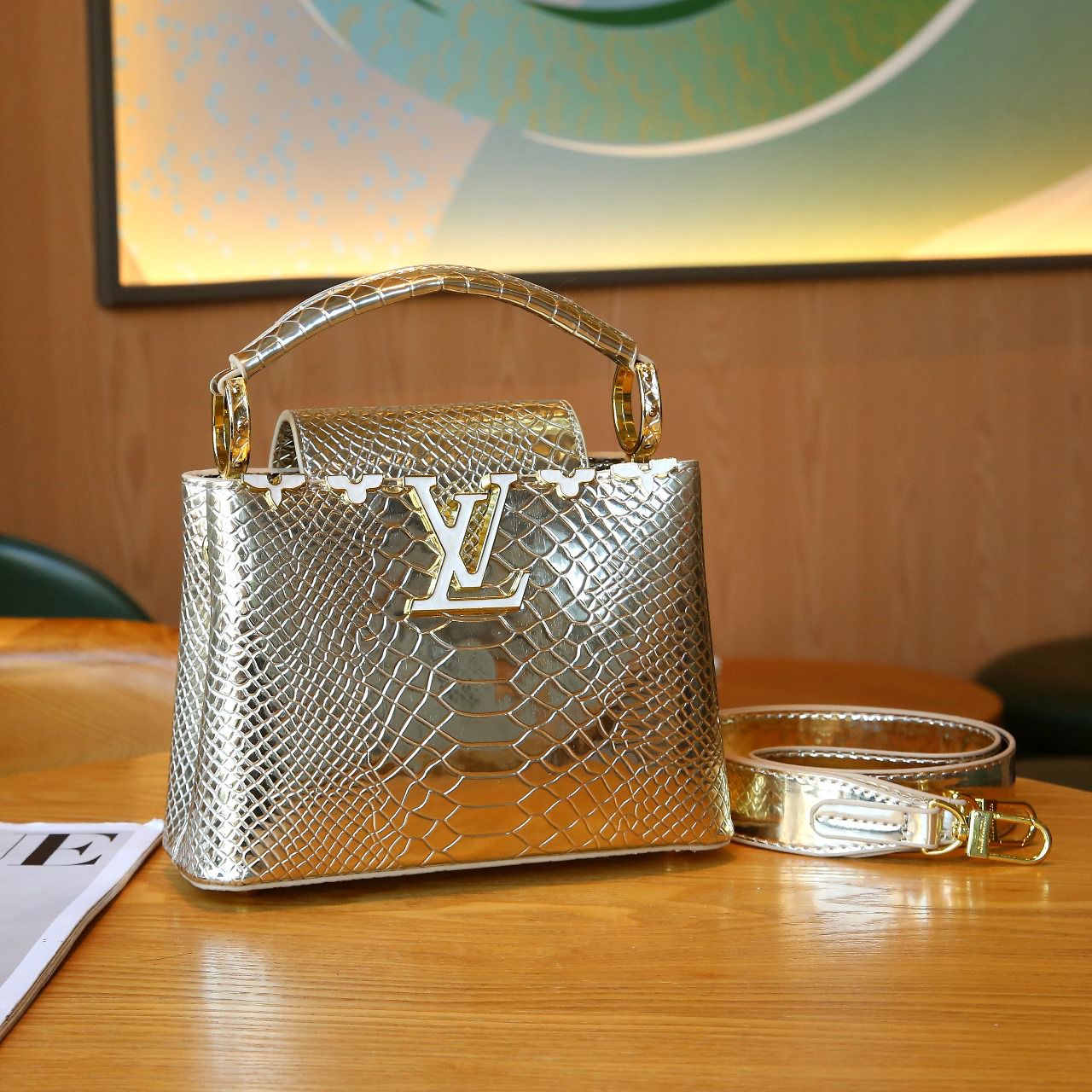 Minimal-Luxe Ć Ucines Taurillon Si Er Bag - view 4