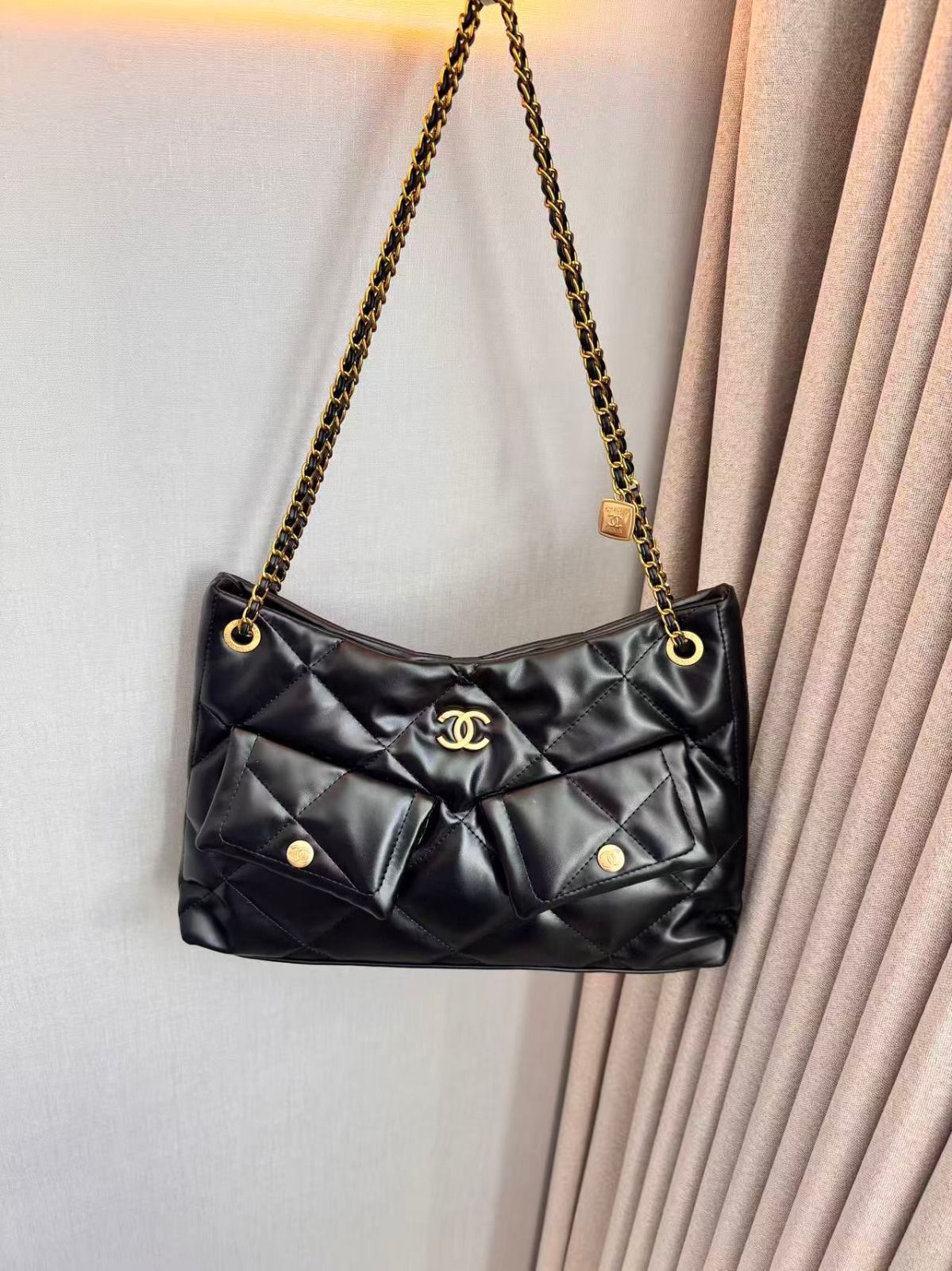 Detailed 25 Small Hobo Suede Black Bag - view 4