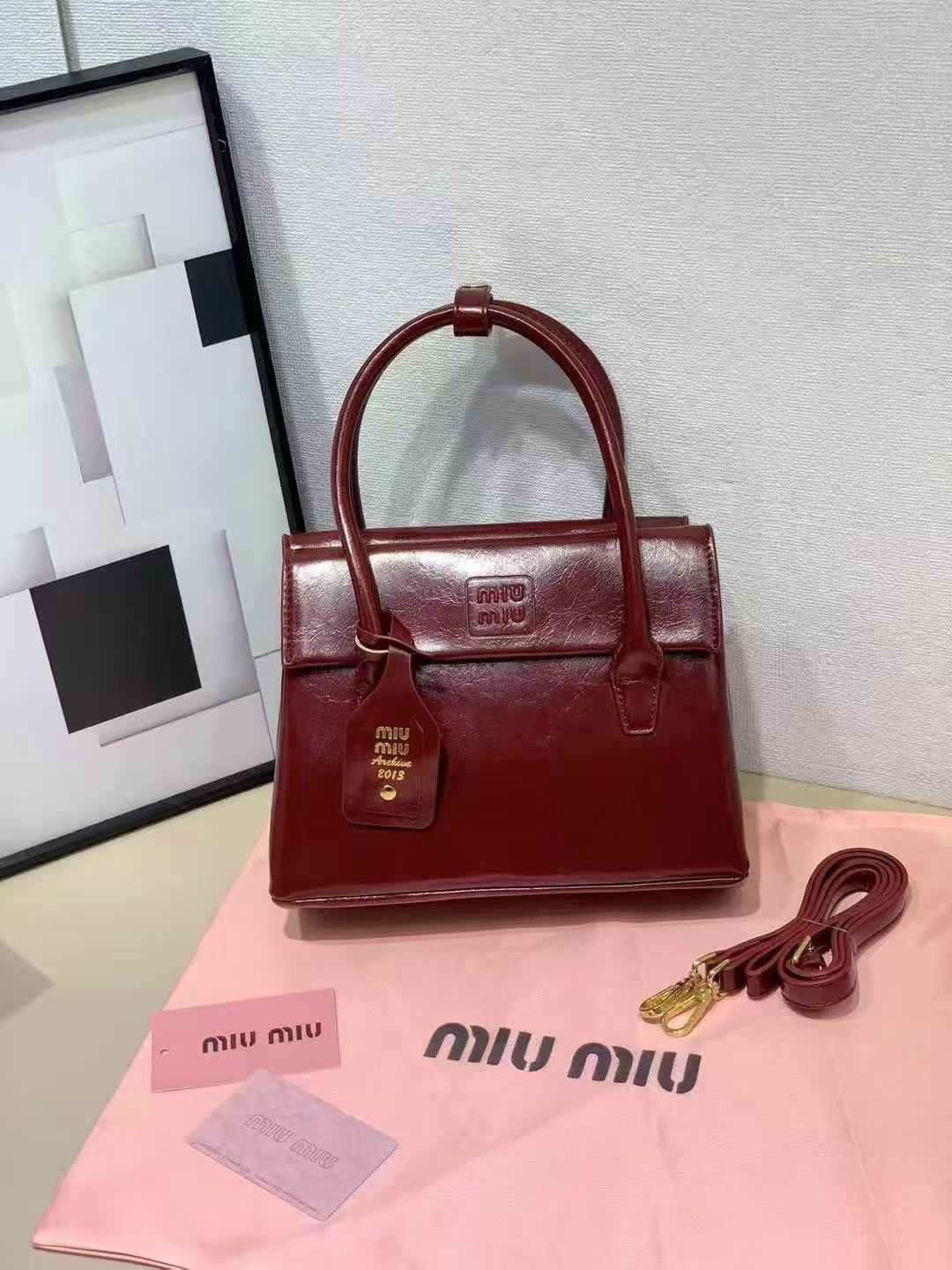 Everyday-Luxe Miu Miu Solitaire Shiny Leather Red Bag - view 4