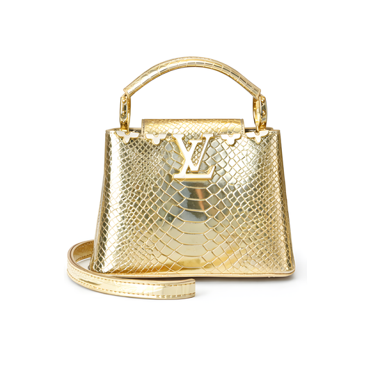 Minimal-Luxe Ć Ucines Taurillon Si Er Bag