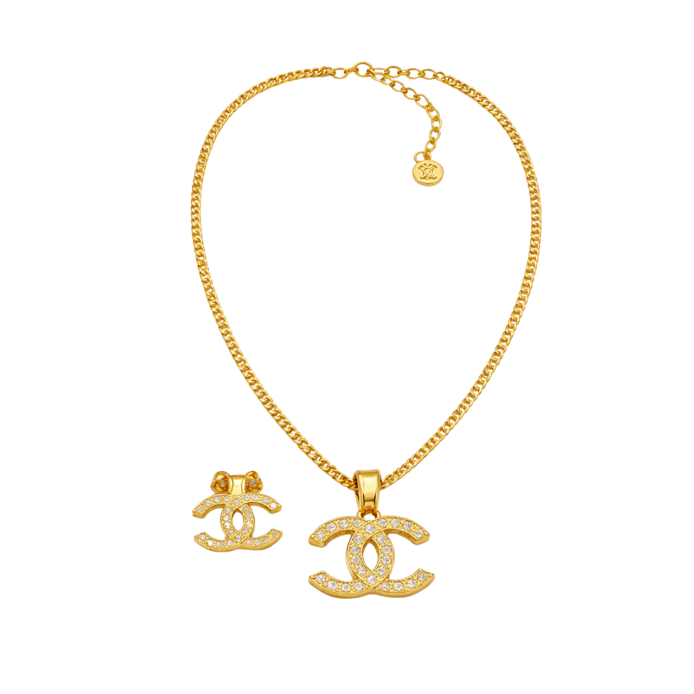 Sophisticated Vintage Clover Motif Diamond Set Yellow Gold