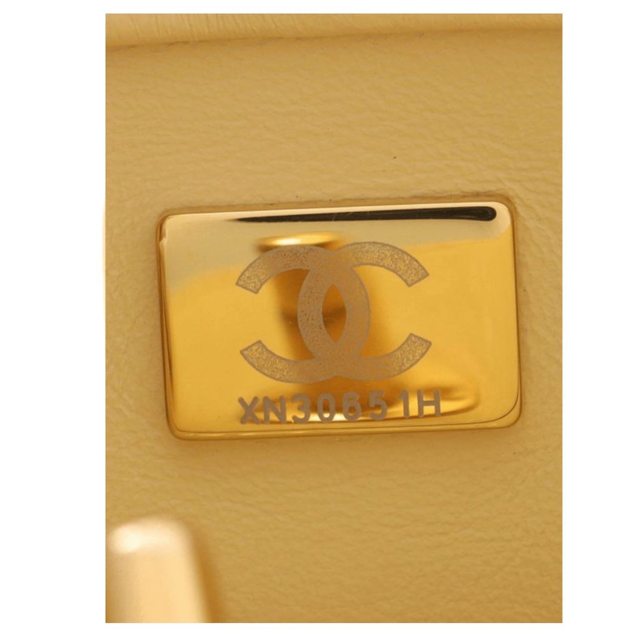 Timeless Small Matelasse Hobo Light Yellow Lambskin Bag - view 3