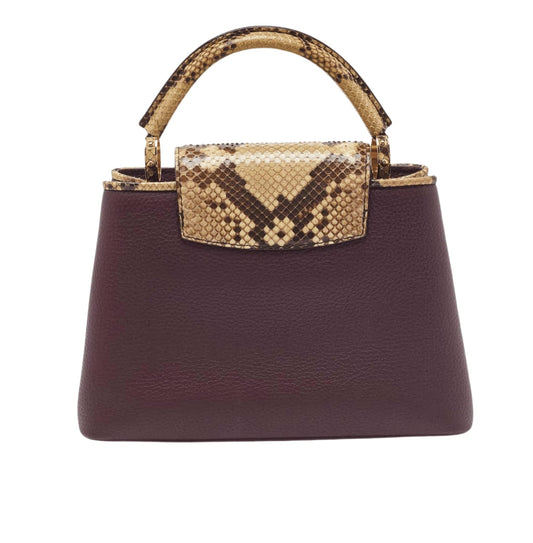Minimal-Luxe Ć Ucines BB Grained Taurillon Leather Bag - view 2
