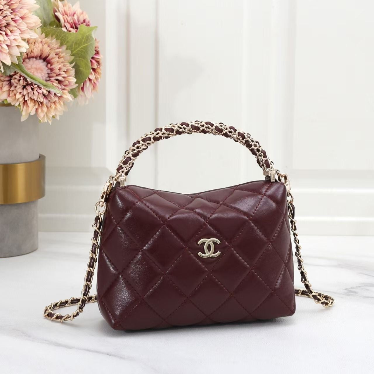 Clean-Finish 25s Coco Crush Handle Caviar Red Lghw Bag - view 3