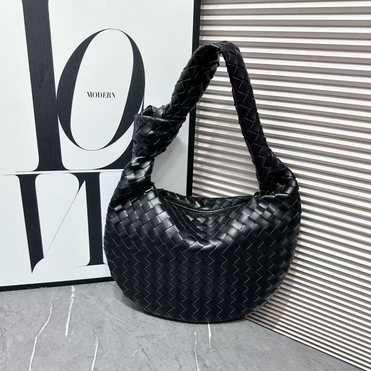 Premium-Look Medium Veneta Hobo Intrecciato Bag - view 4