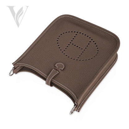 Hermès Evelyne Tpm Etoupe Bag - Palladium Hardware, Clemence – View 4