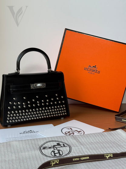 Hermès Clout Mini Kelly 20 Bag - Black – View 5