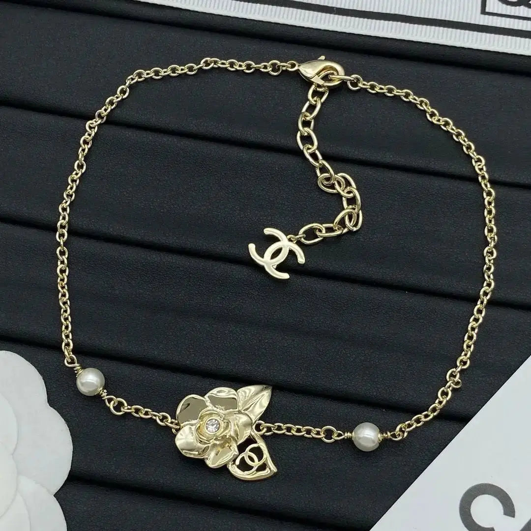 Dressy Camélia Cc Logo Pearl Collection - view 4