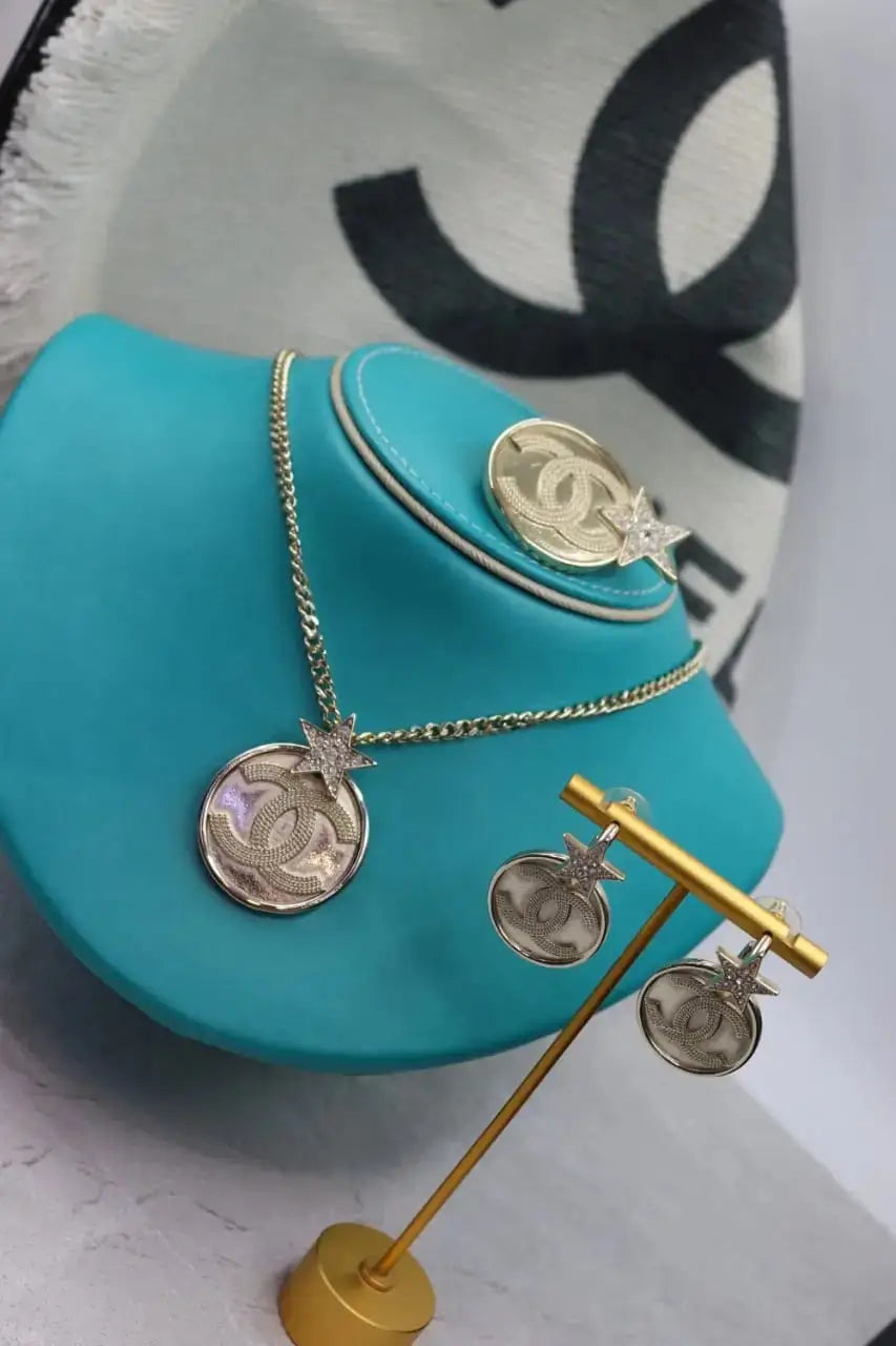 Elevated Cc Logo Star Pendant Necklace Earrings Set - view 4
