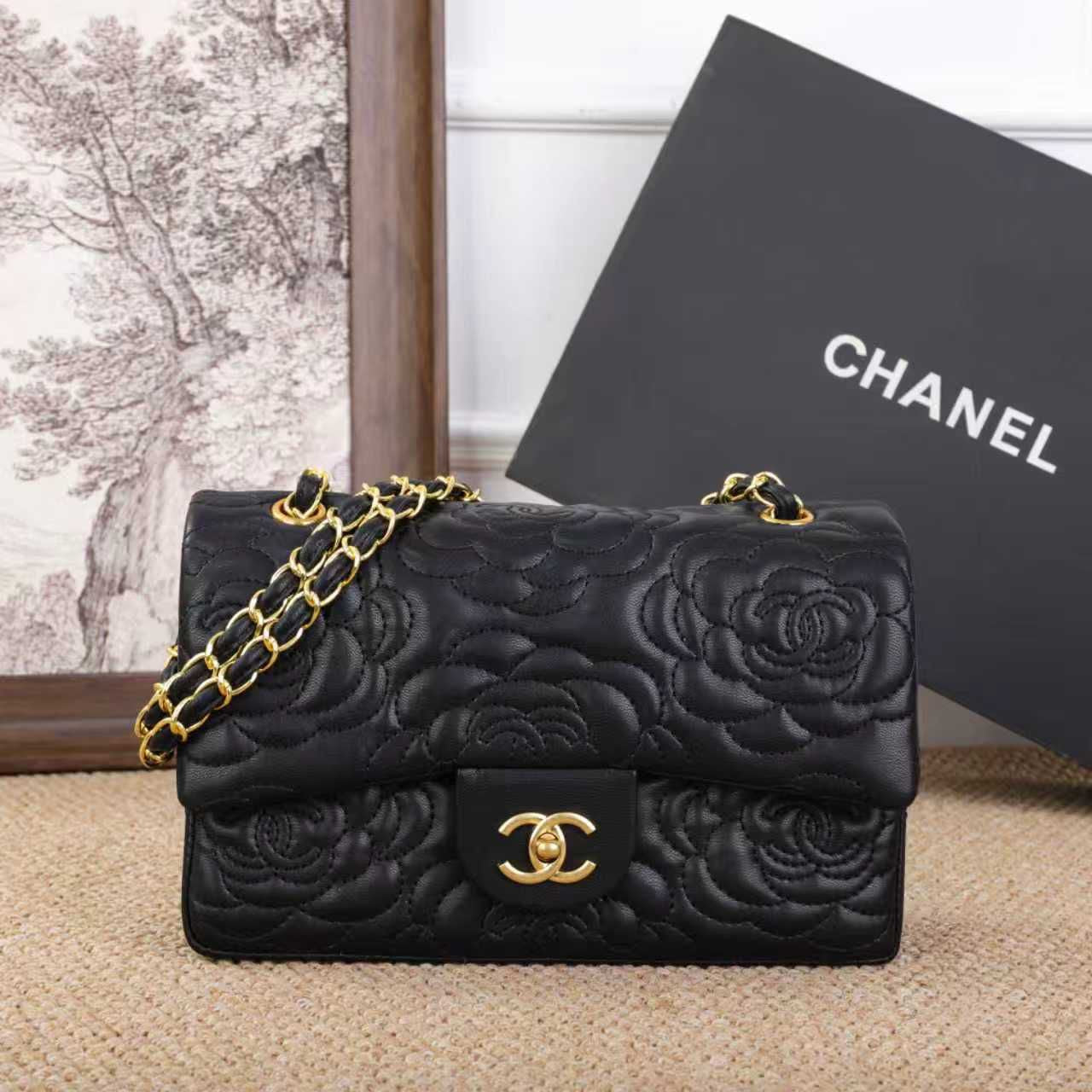 Clean-Finish Camellia Fl Black Bag - view 4