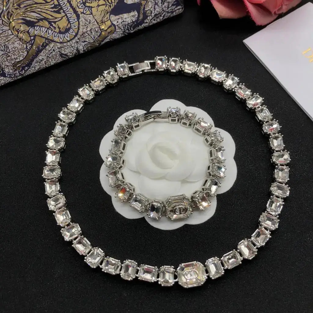 Dressy Solitaire Crystal Necklace and Bracelet Set Si Er - view 4