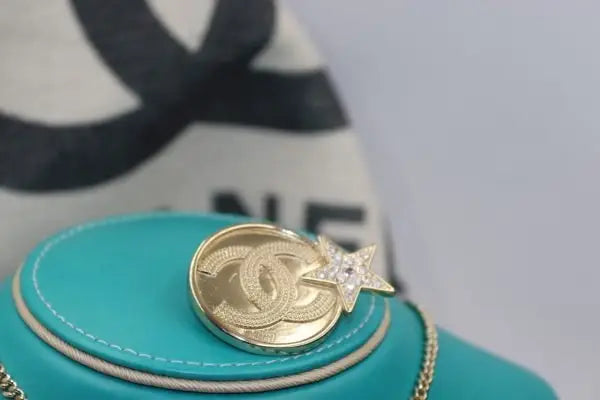 Elevated Cc Logo Star Pendant Necklace Earrings Set - view 7