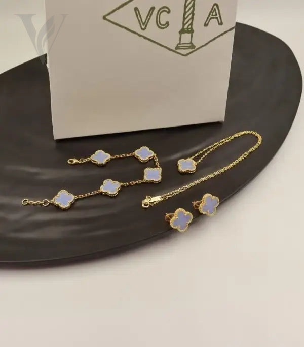 Van Cleef & Arpels Alhambra Clover Jewelry Set - White – View 8