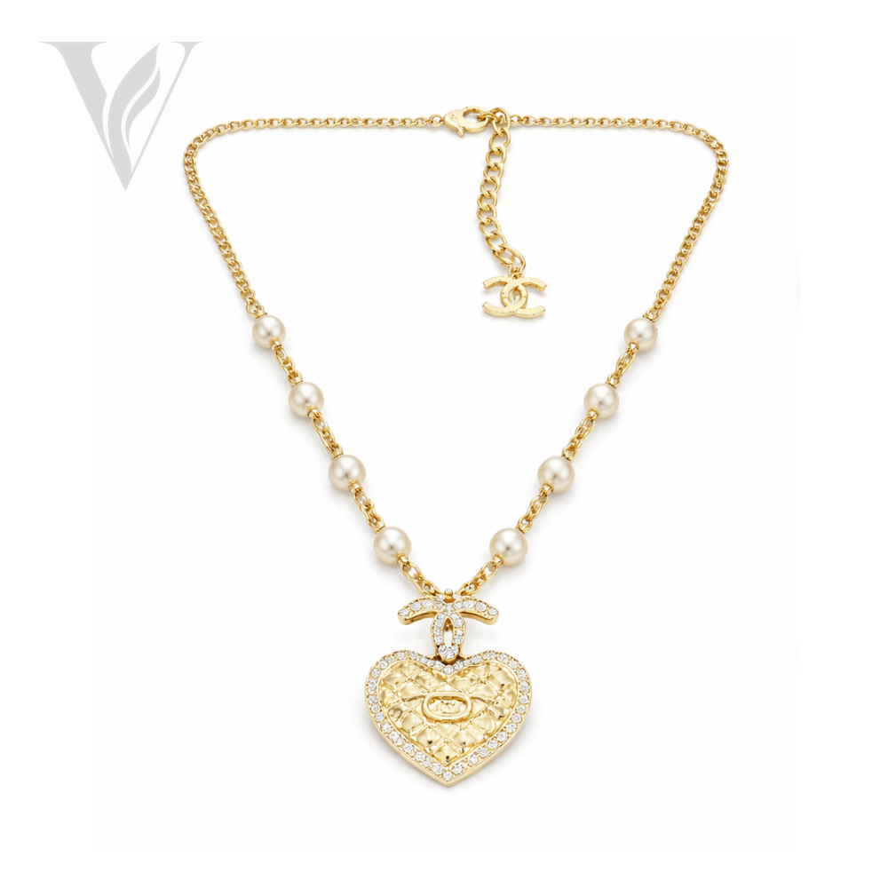 Chanel Quilted Heart CC Logo Station Necklace - Pearl