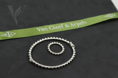 Van Cleef & Arpels Perlee Beads Bracelet and Ring Set - Silver – View 4