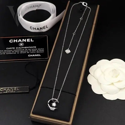 Chanel Comète Geode Pendant Necklace - White, Diamond Detail – View 3